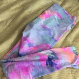 Watercolor VS PINK Ultimate Leggings Medium
